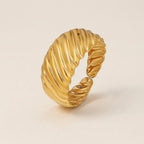 Ribbed Dome Ring