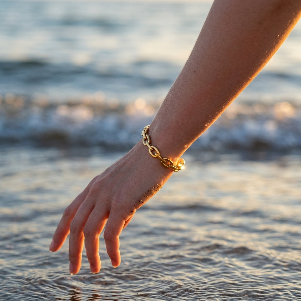 Chain Pattern Cuff Bracelet