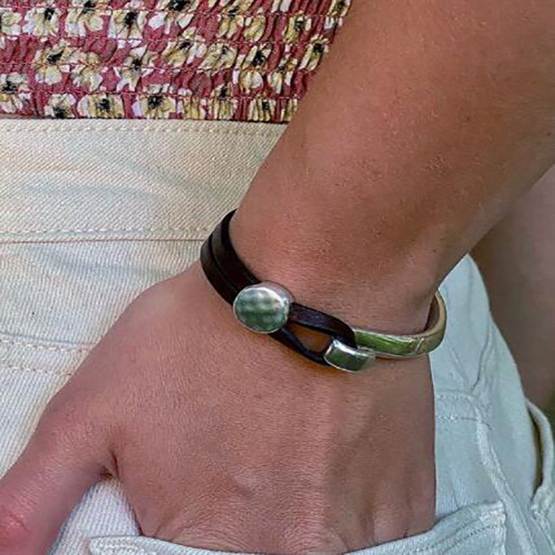 Bracelet classique au charme intemporel