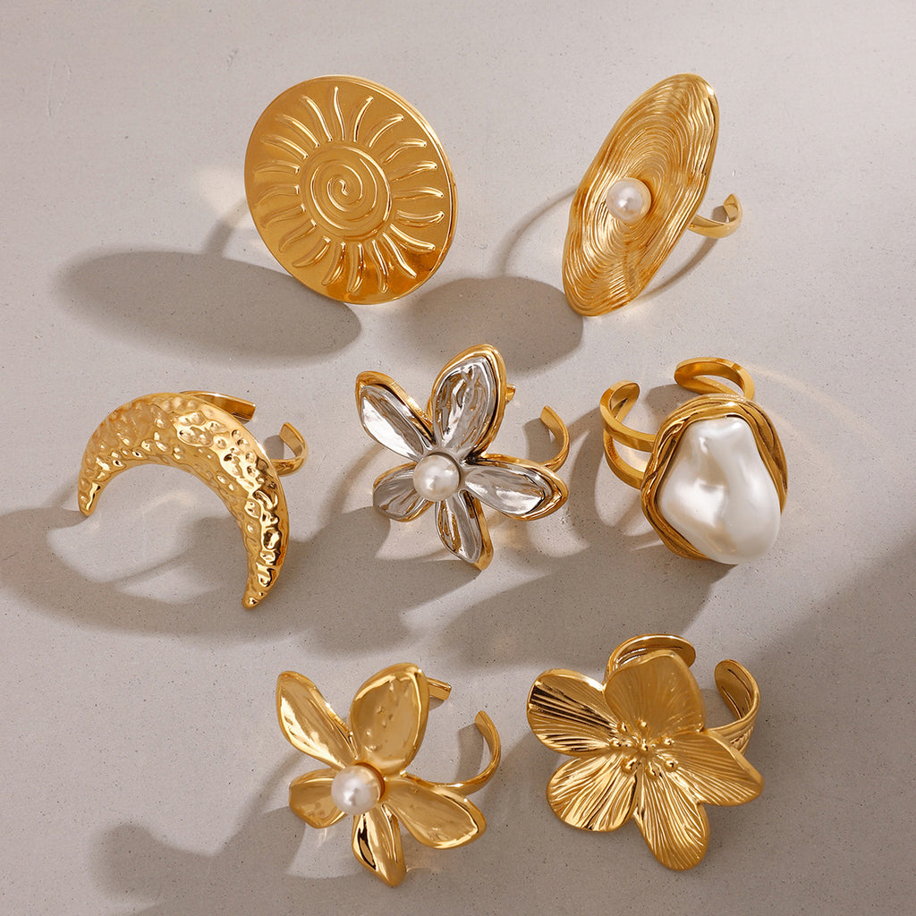 Vintage Gold Plated Pearl Flower Ring