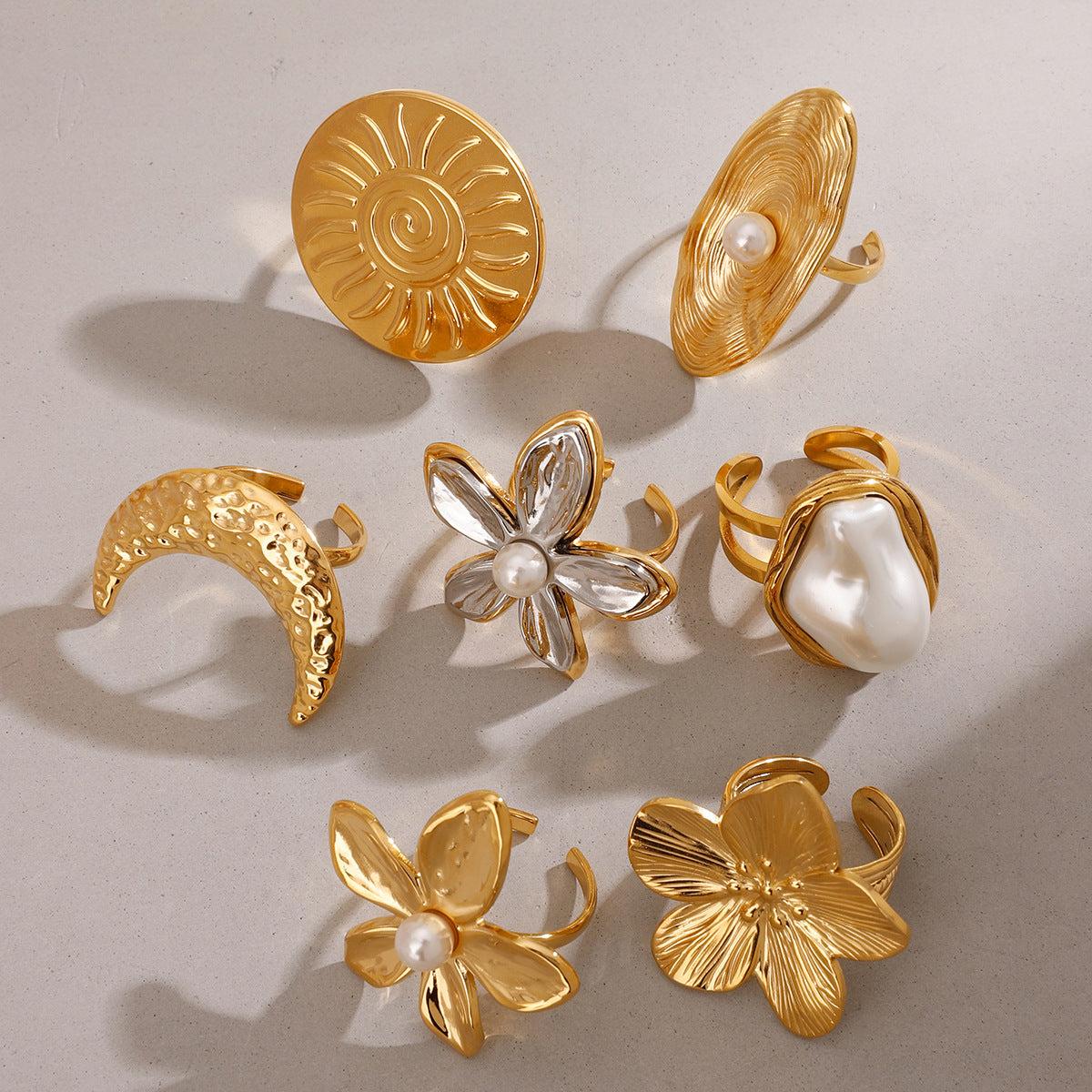 Vintage Gold Plated Pearl Flower Ring