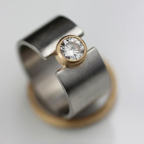 Argent Bague magnifique au style unique